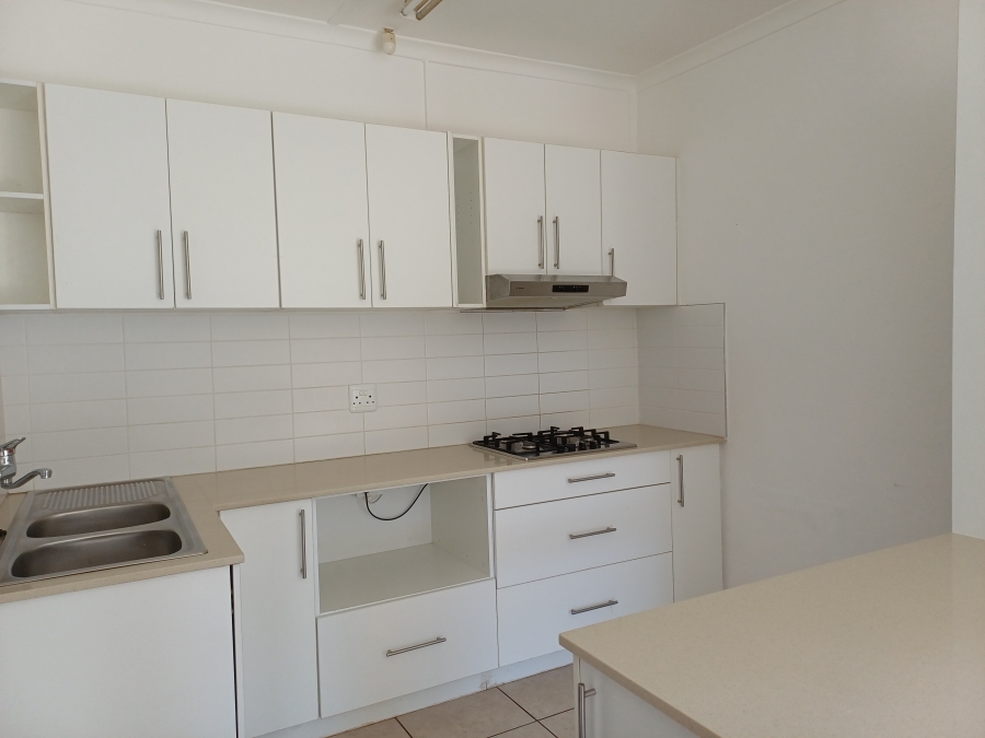 5 Bedroom Property for Sale in The Village Western Cape